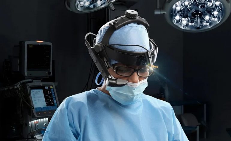 Los médicos utilizan cada vez más las gafas inteligentes de Realidad Aumentada en el quirófano: “Potencial para revolucionar las operaciones”.
