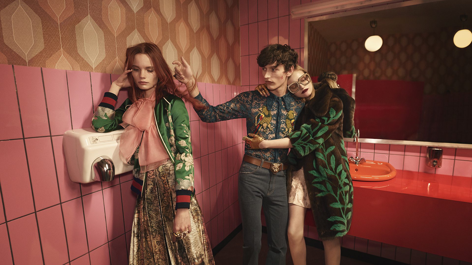 Gucci en el Metaverso: Revolucionando el Marketing de Moda en el Mundo Virtual